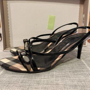 Burberry heels, size 6. Italian leather.